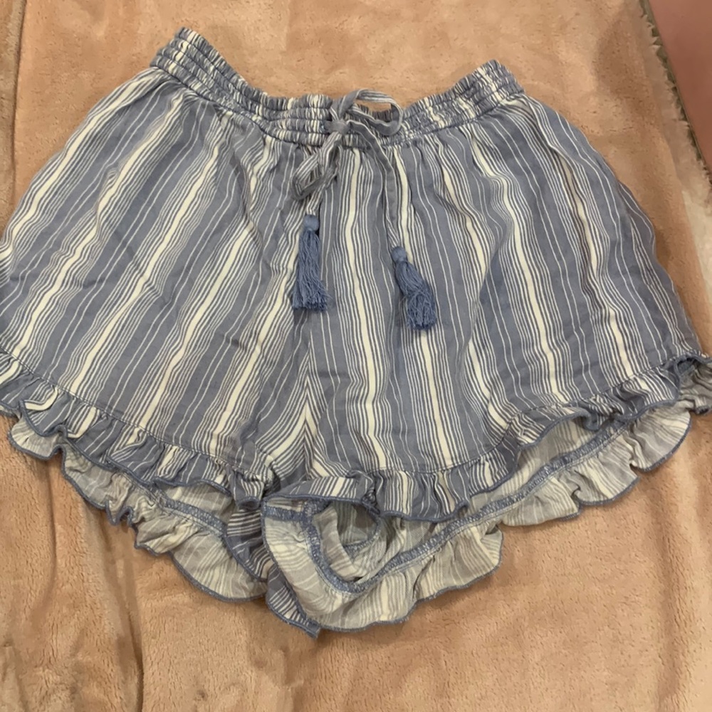 Flowy shorts